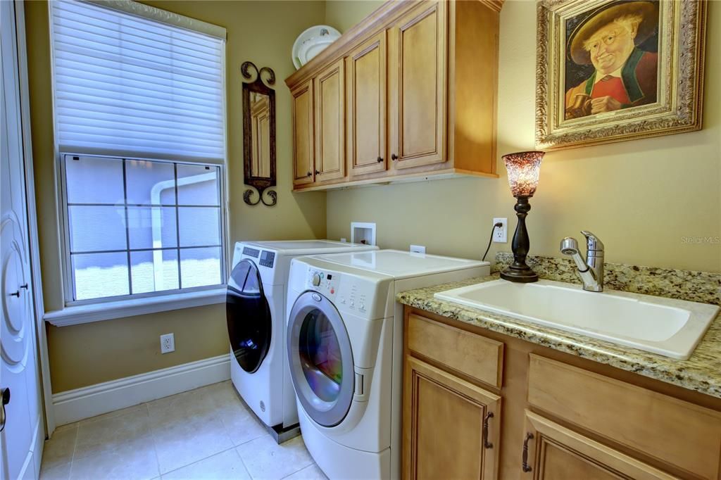 Interior, Washer