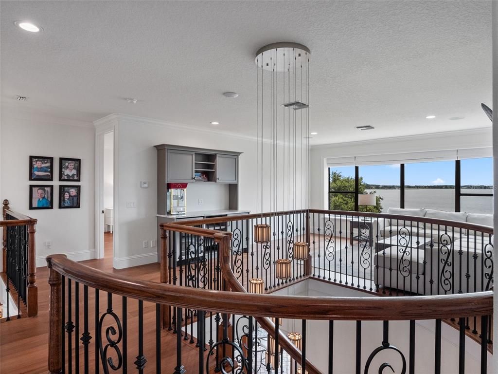 Interior, Pendant Lights, Recessed Lighting, Water, Wood Texture Flooring