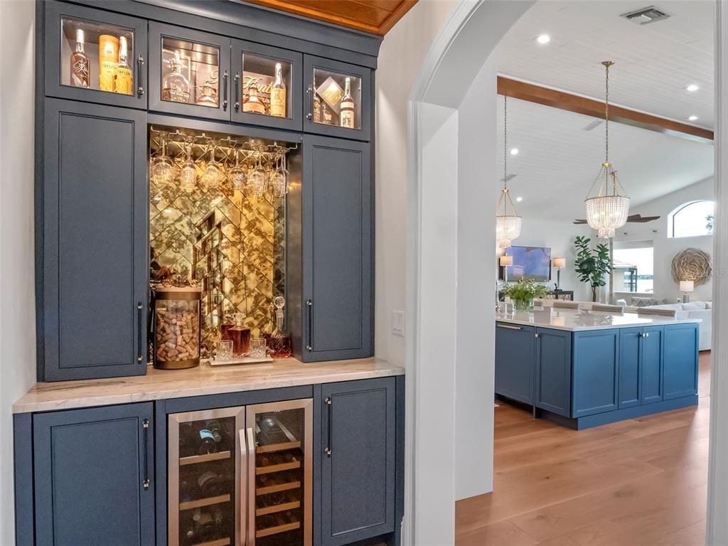 Interior, Pendant Lights, Recessed Lighting, Wood Texture Flooring