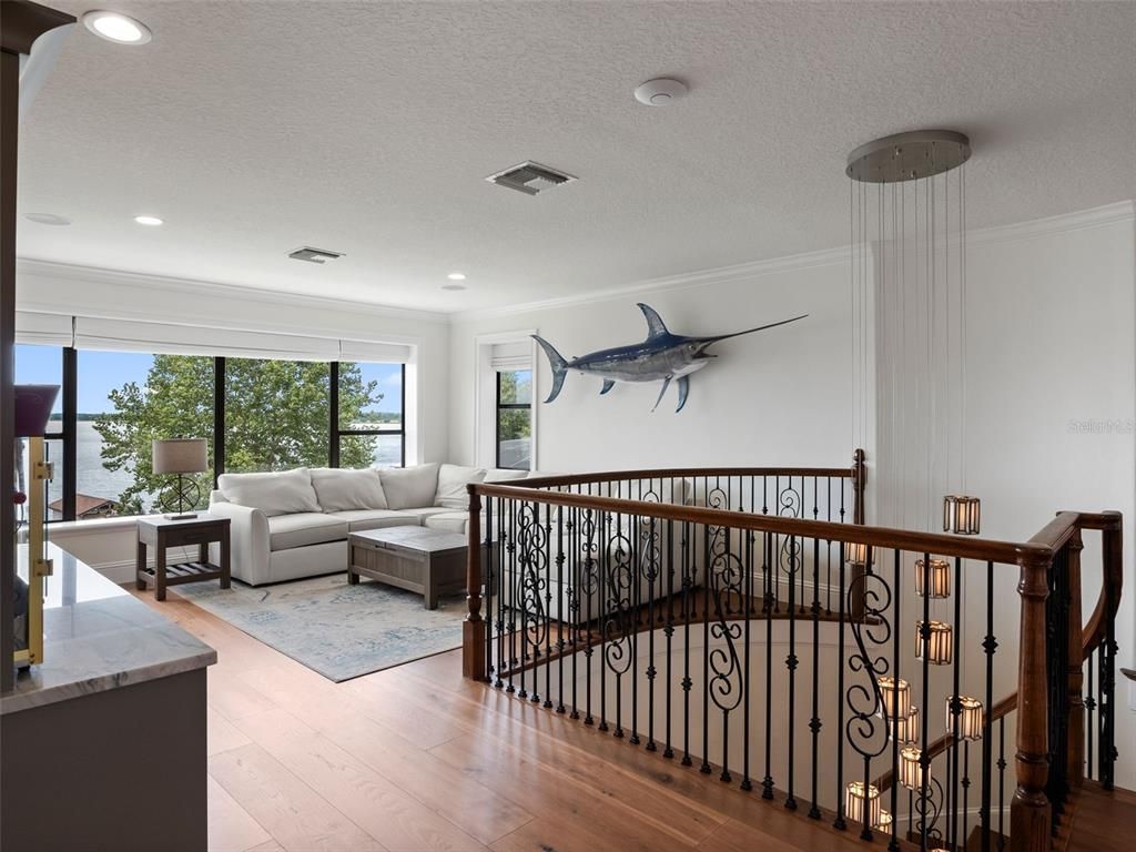Interior, Living room, Pendant Lights, Recessed Lighting, Wood Texture Flooring