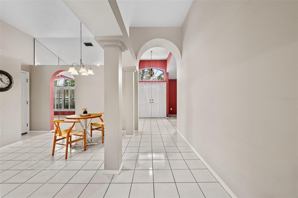 Dining room, Interior, Pendant Lights