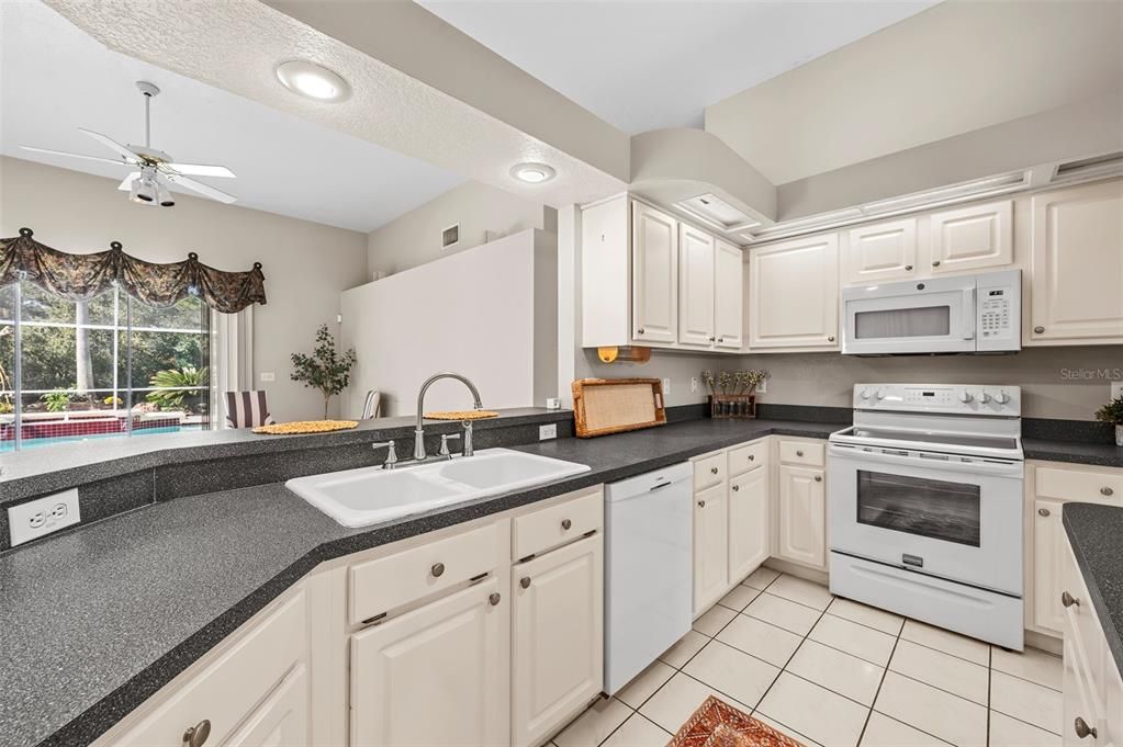 Interior, Kitchen, Recessed Lighting
