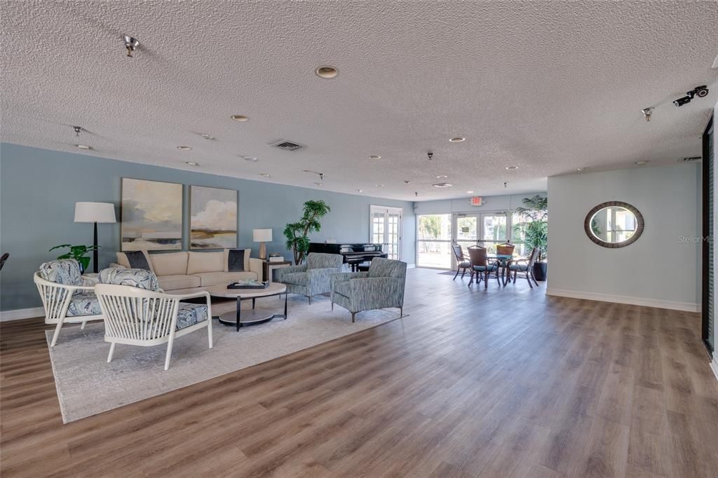 Dining room, Interior, Living room, Recessed Lighting, Wood Texture Flooring