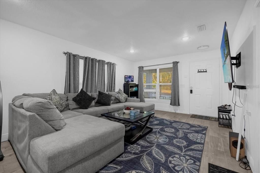 Interior, Living room, Recessed Lighting, Wood Texture Flooring