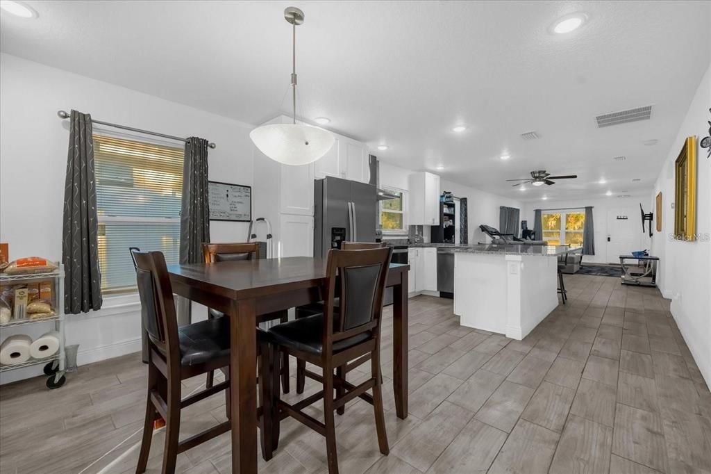 Dining room, Interior, Kitchen, Pendant Lights, Recessed Lighting, Wood Texture Flooring