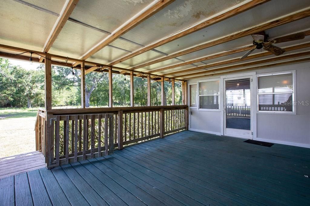 Interior, Sun Room, Wood Texture Flooring