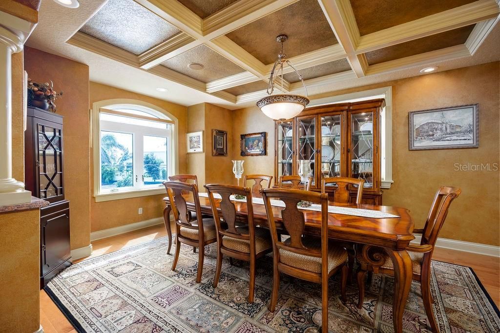 Dining room, Interior, Pendant Lights, Recessed Lighting, Wood Texture Flooring