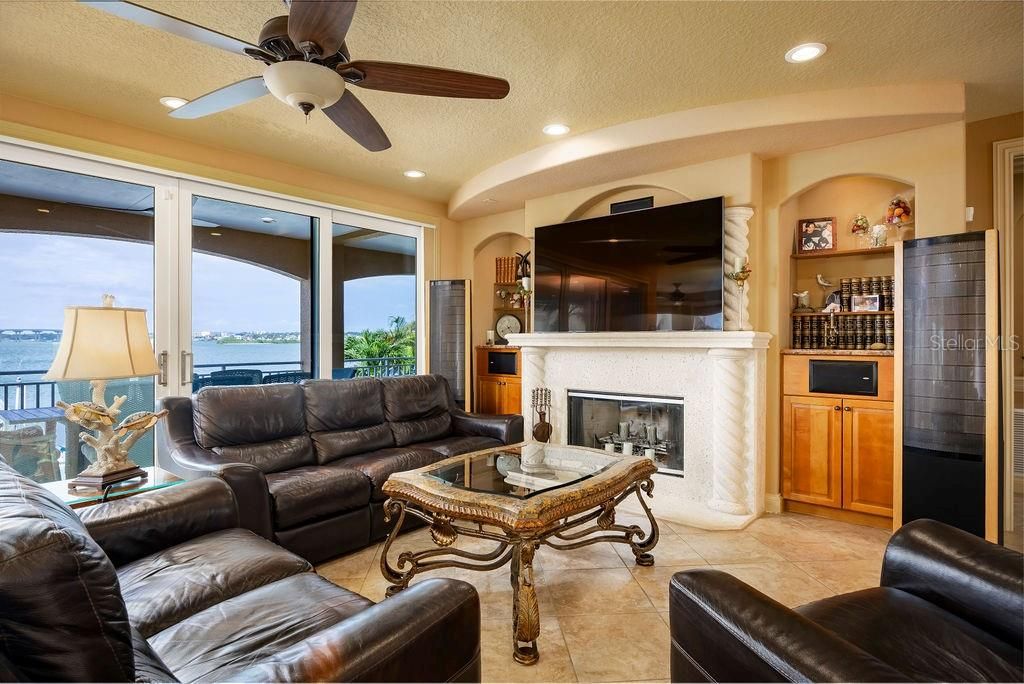 Fireplace, Interior, Living room, Recessed Lighting, Water