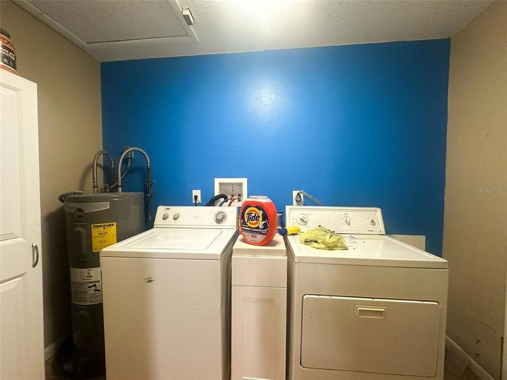 Interior, Utility Closets, Washer