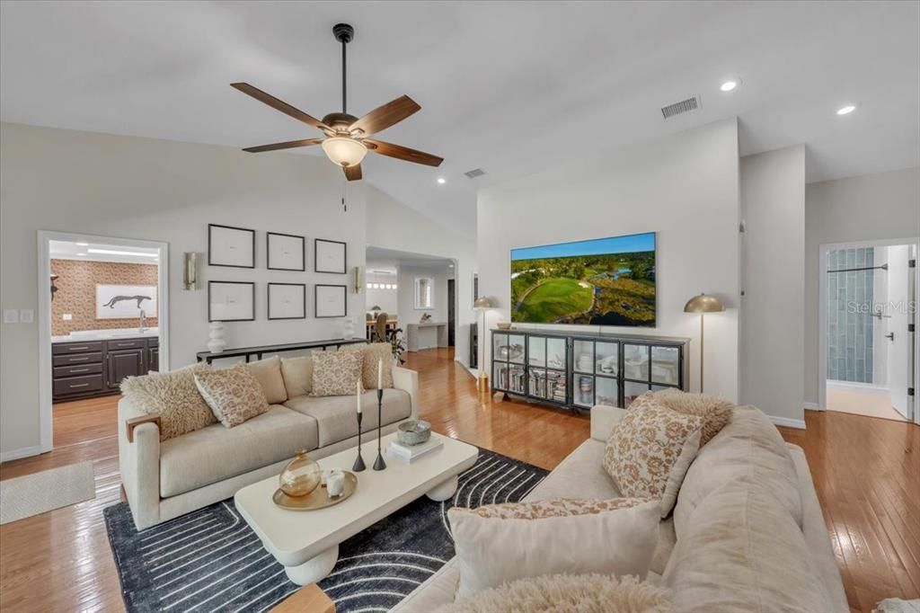 Interior, Living room, Recessed Lighting, Wood Texture Flooring
