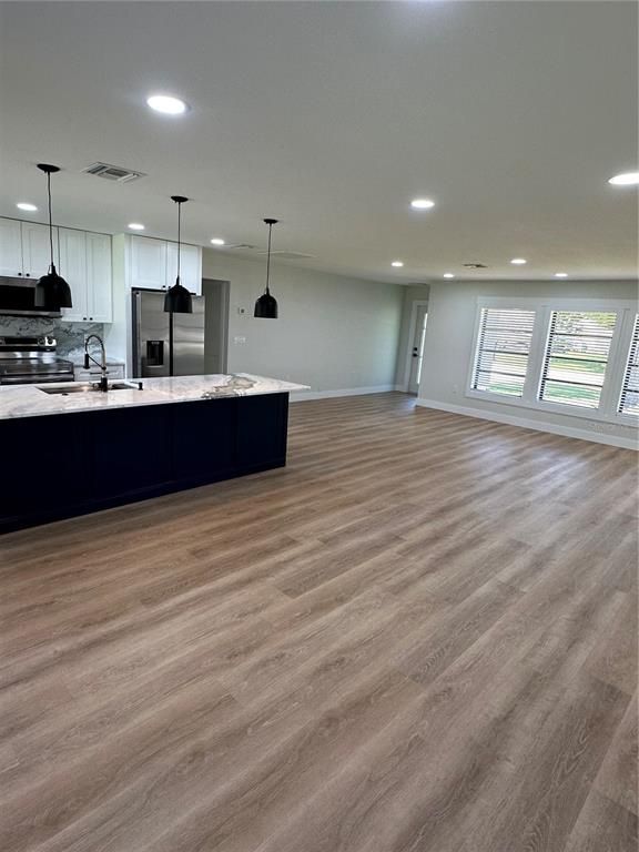 Interior, Kitchen, Pendant Lights, Recessed Lighting, Wood Texture Flooring