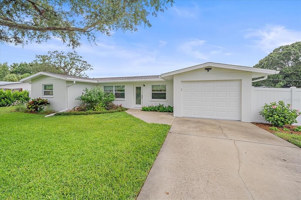 Attached, Backyard, Exterior, Facade, Ranch