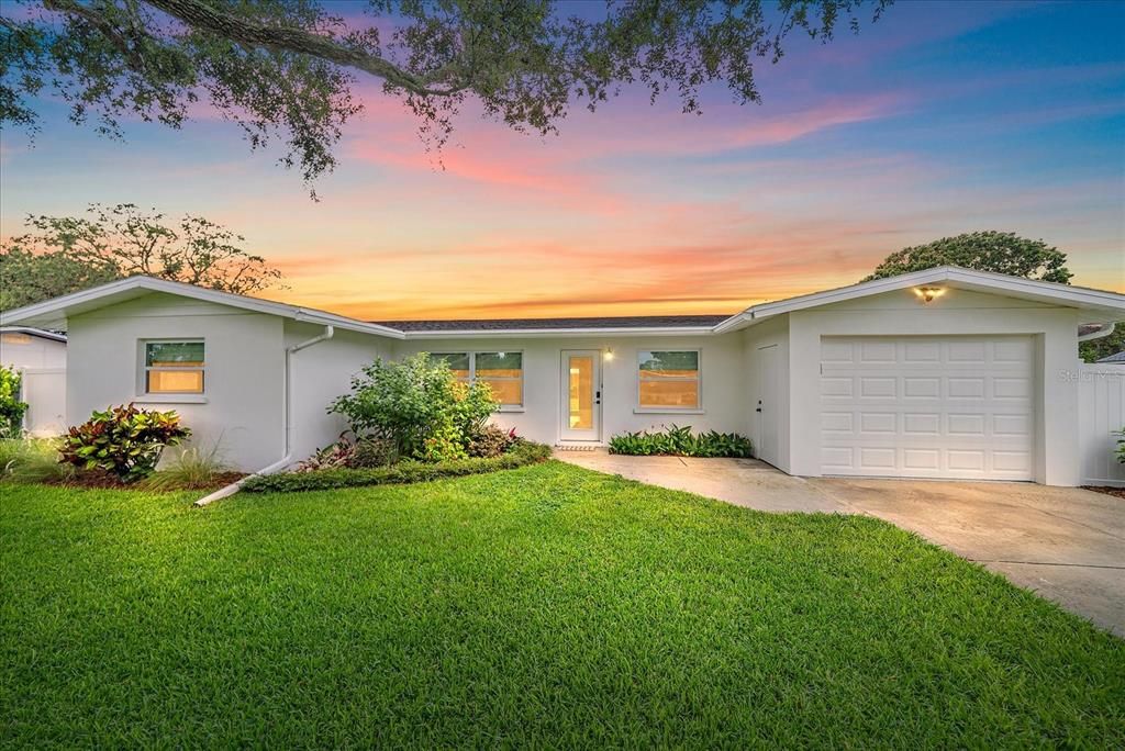 Attached, Backyard, Exterior, Facade, Ranch