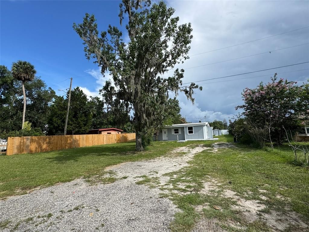 Backyard, Exterior