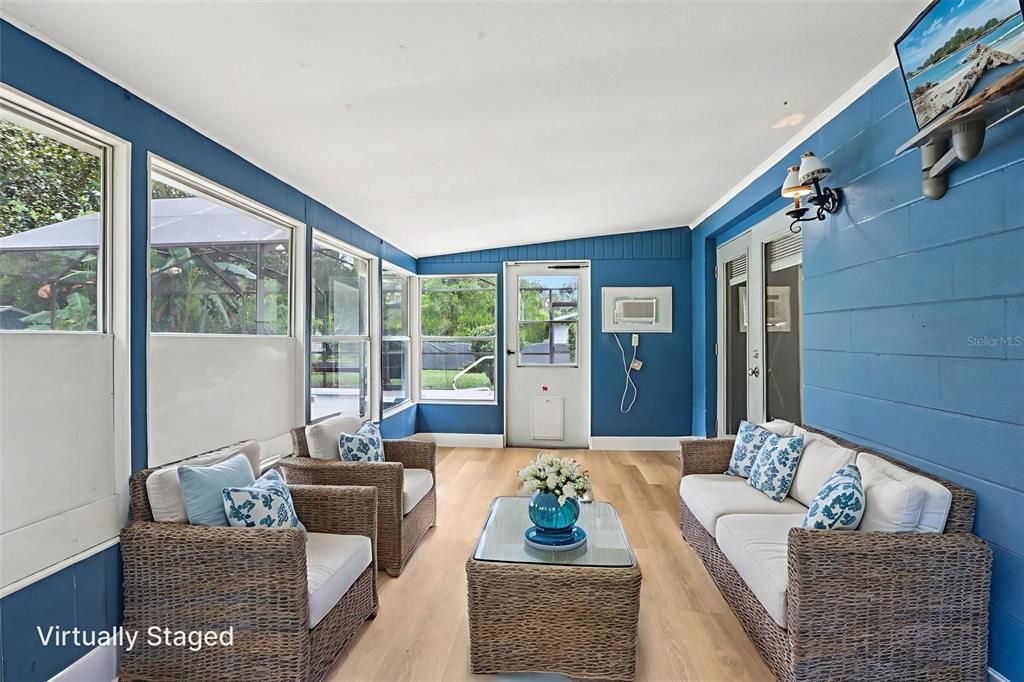 Interior, Living room, Sun Room, Wood Texture Flooring