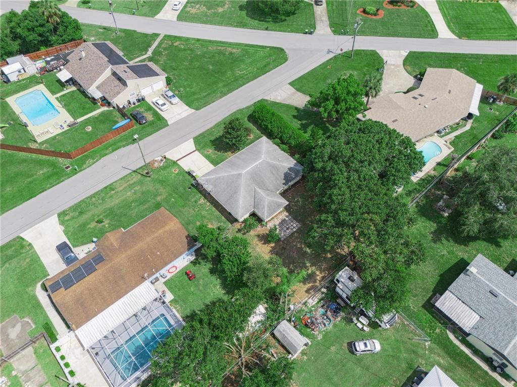 Exterior, Drone