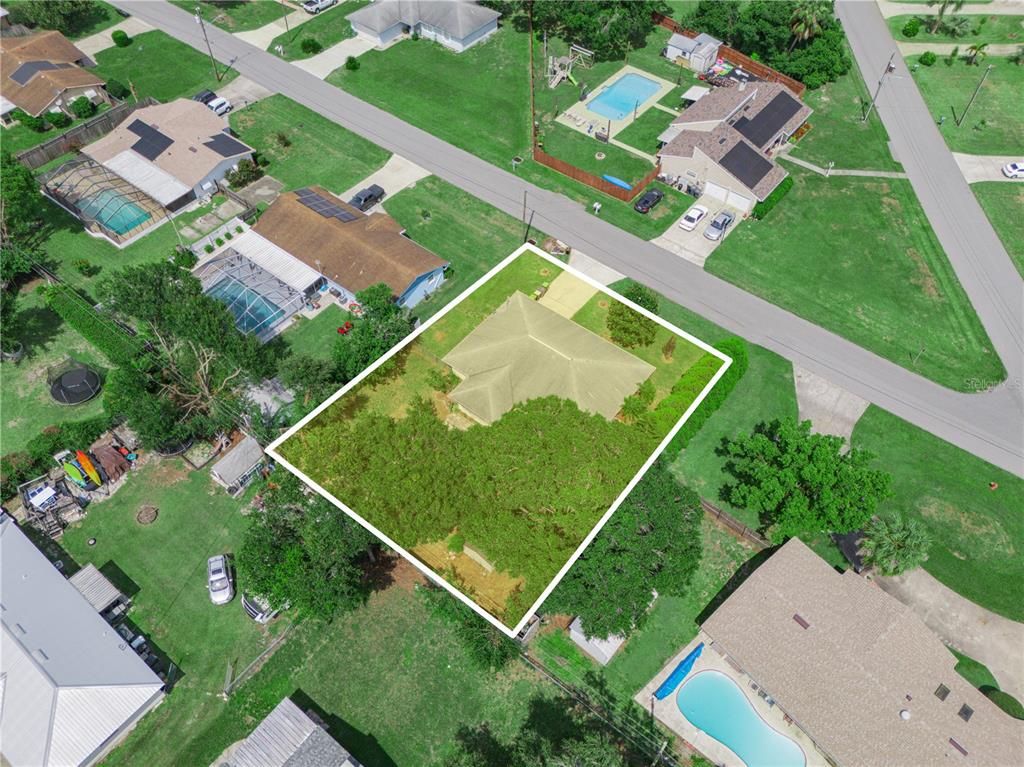 Exterior, Drone