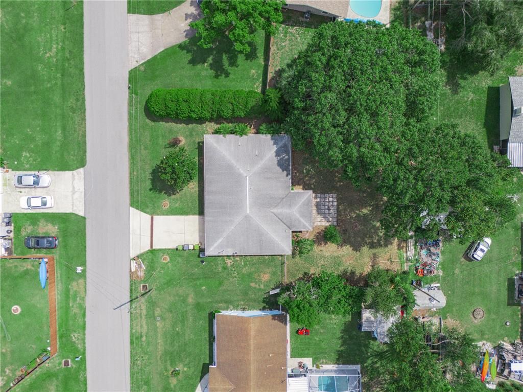 Exterior, Drone