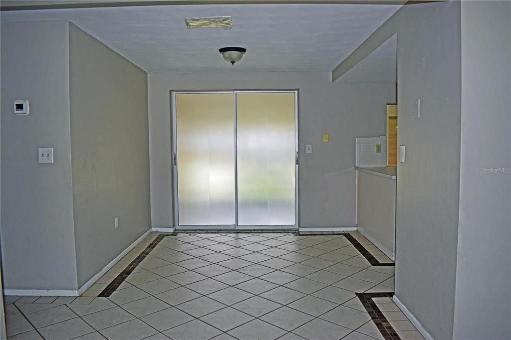 Elevator, Interior