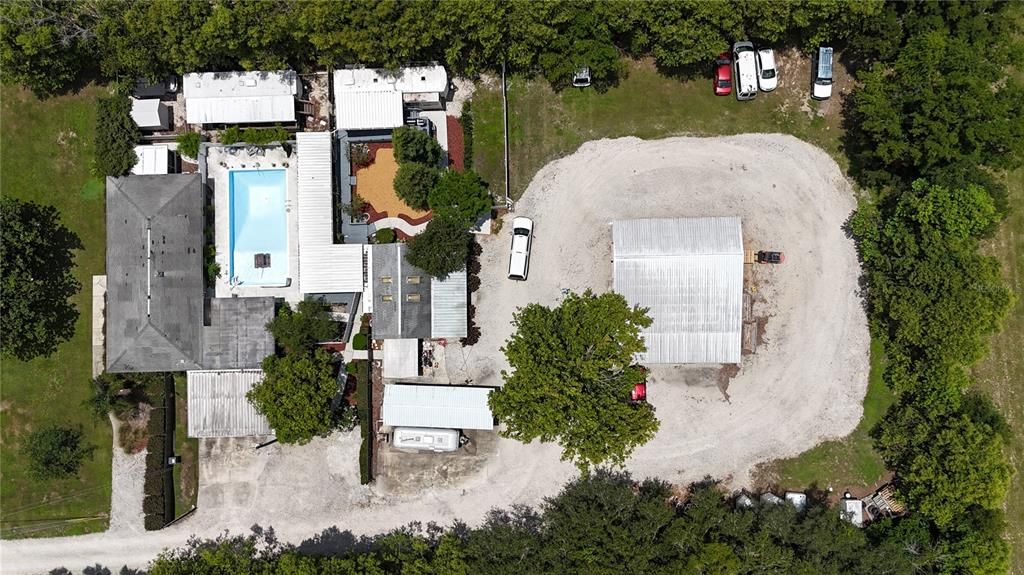 Exterior, Drone