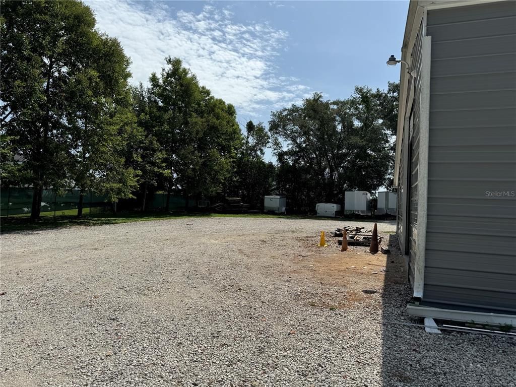Backyard, Exterior