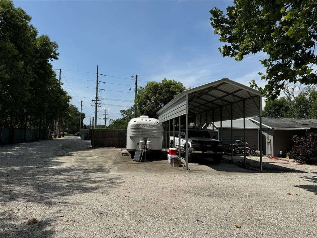 Backyard, Exterior