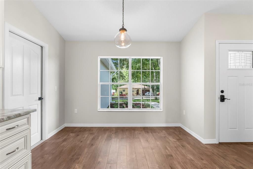 Empty room, Interior, Pendant Lights, Wood Texture Flooring