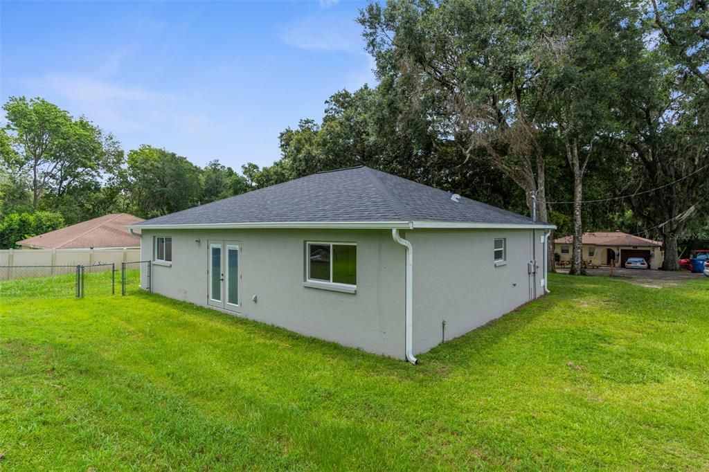 Backyard, Exterior