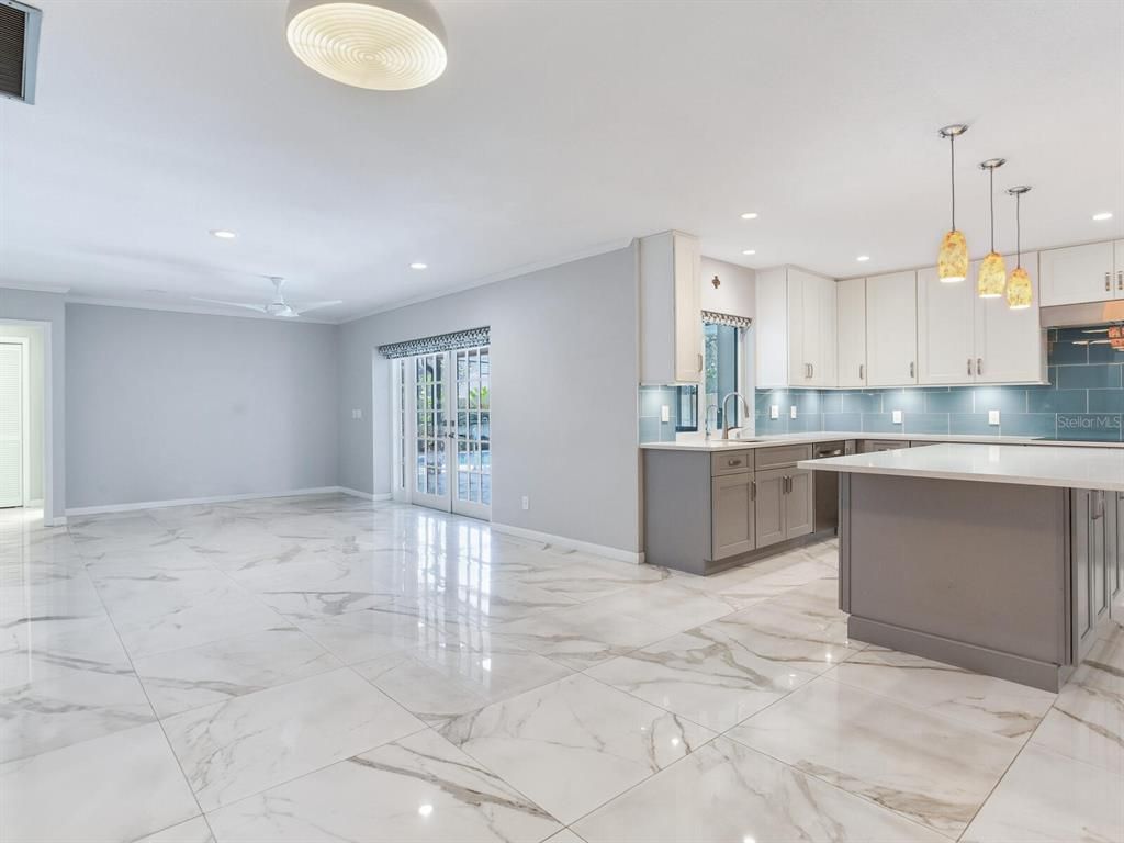 Interior, Kitchen, Marble, Pendant Lights, Recessed Lighting