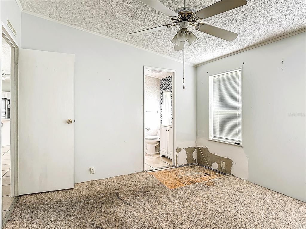 Bathroom, Empty room, Interior