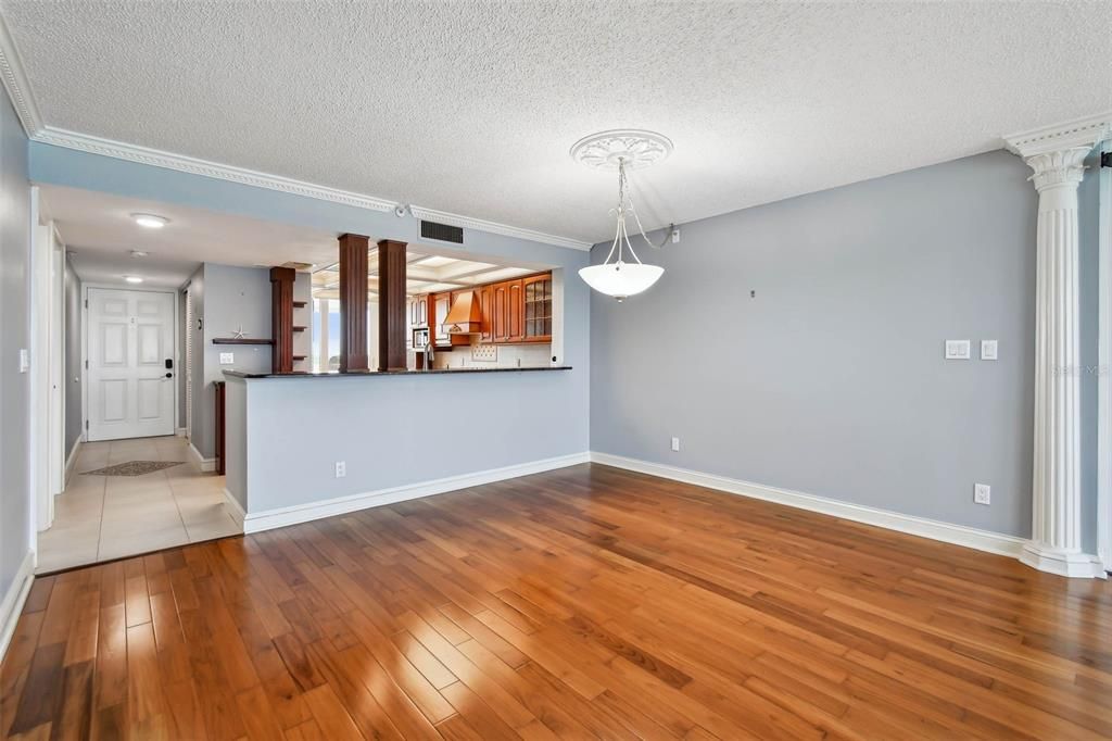 Empty room, Interior, Pendant Lights, Recessed Lighting, Wood Texture Flooring