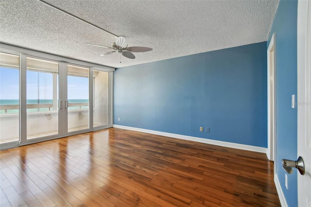 Empty room, Interior, Water, Wood Texture Flooring