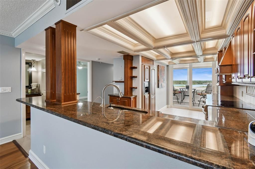 Interior, Kitchen, Recessed Lighting, Water, Wood Texture Flooring
