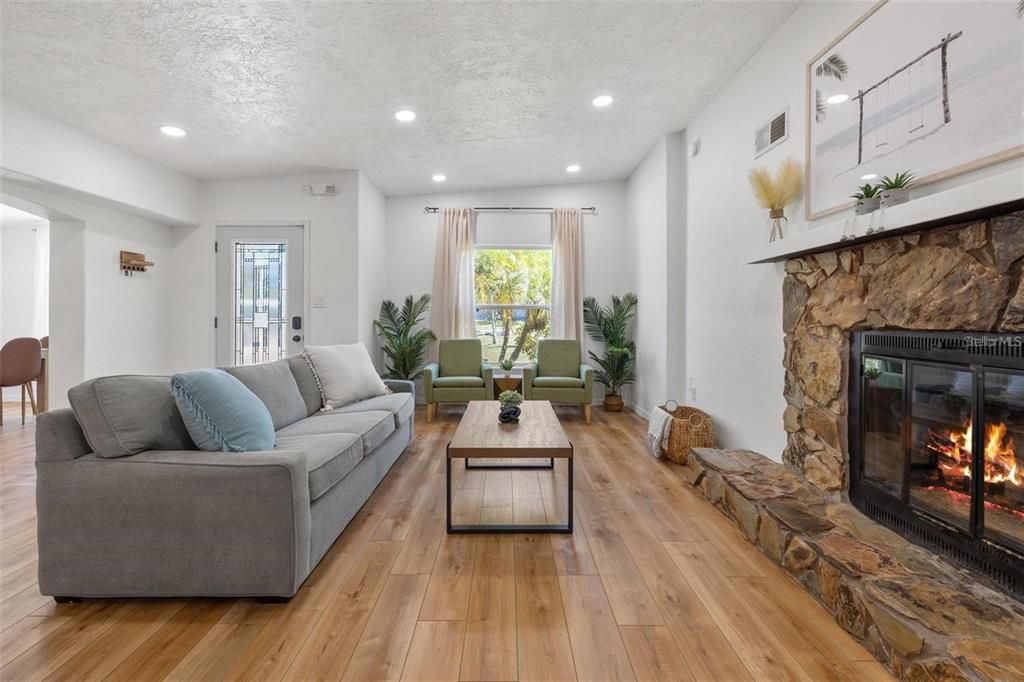 Fireplace, Interior, Living room, Recessed Lighting, Wood Texture Flooring