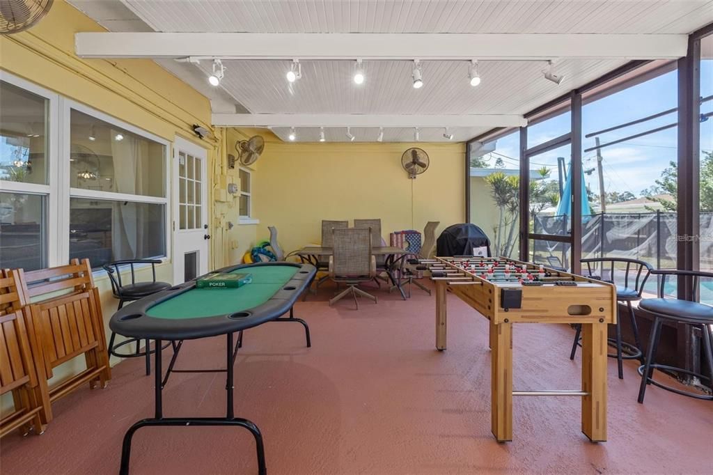 Game Room, Interior, Sun Room