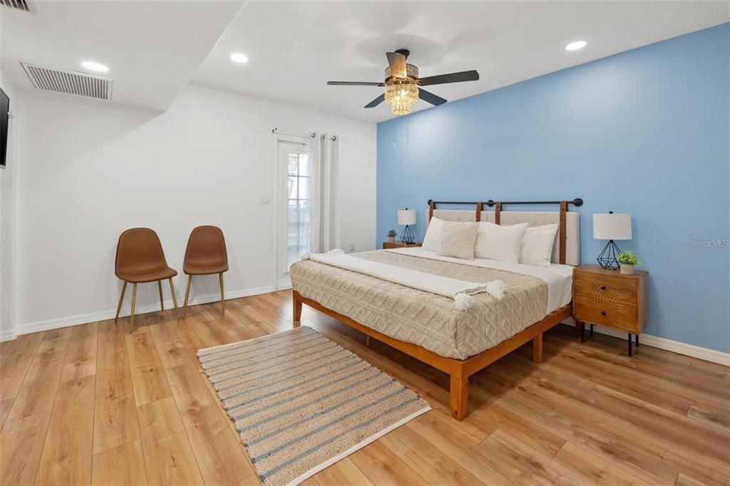 Bedroom, Interior, Recessed Lighting, Wood Texture Flooring