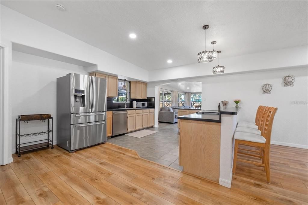 Interior, Kitchen, Living room, Pendant Lights, Recessed Lighting, Stainless Steel Appliances, Wood Texture Flooring