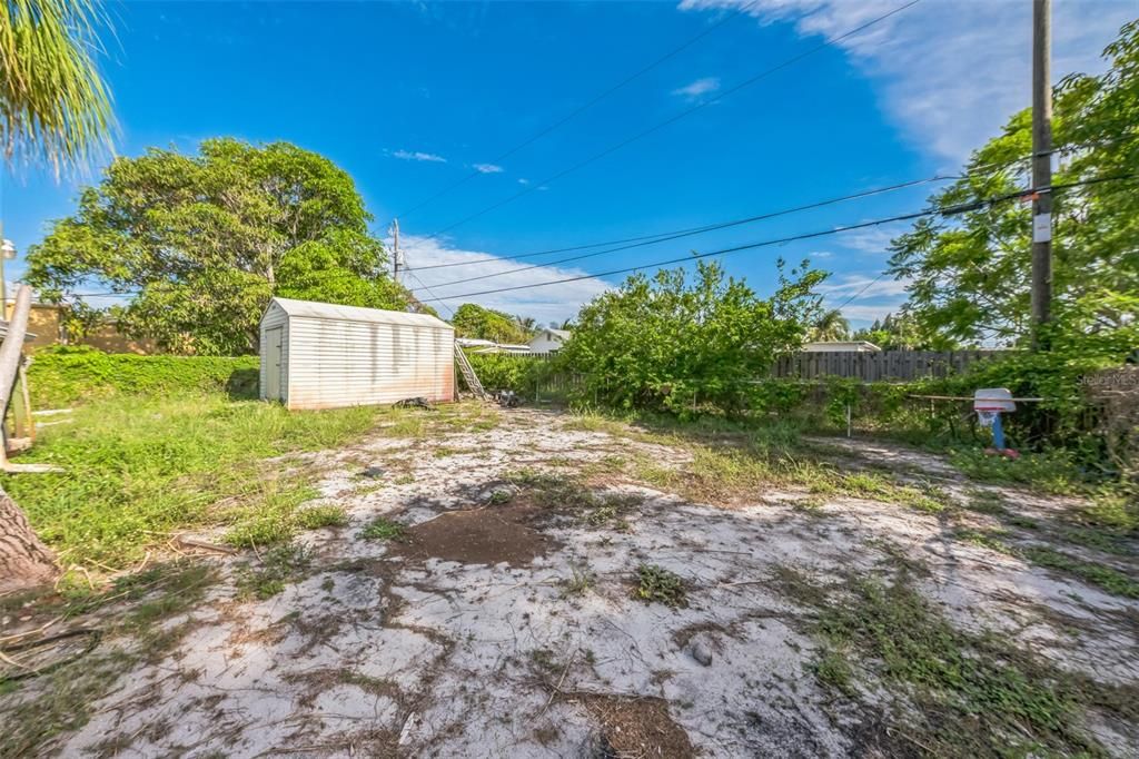 Backyard, Exterior