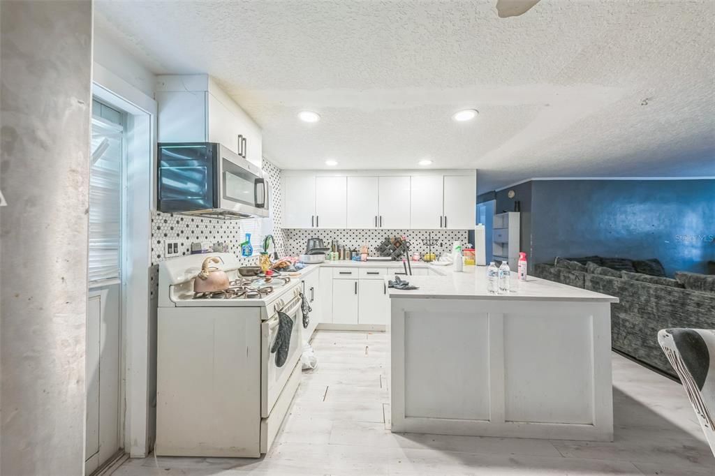 Interior, Kitchen, Marble, Recessed Lighting