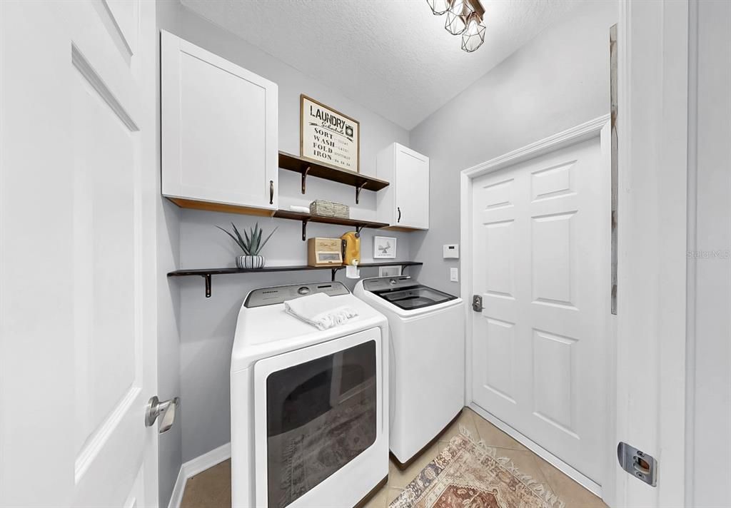 Interior, Washer