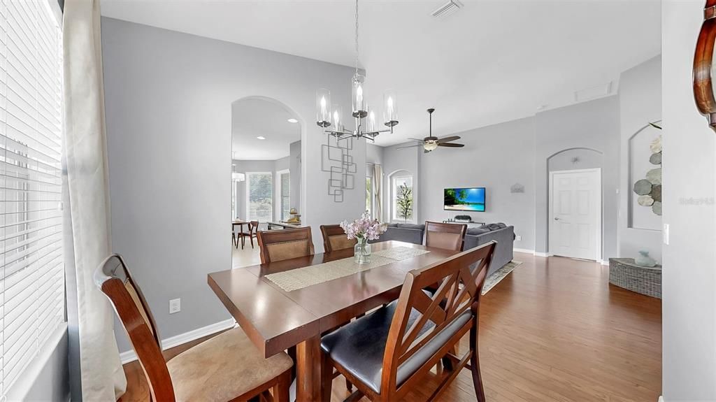Chandelier, Dining room, Interior, Living room, Recessed Lighting, Wood Texture Flooring