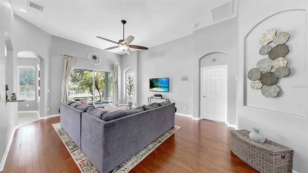Interior, Living room, Recessed Lighting, Wood Texture Flooring