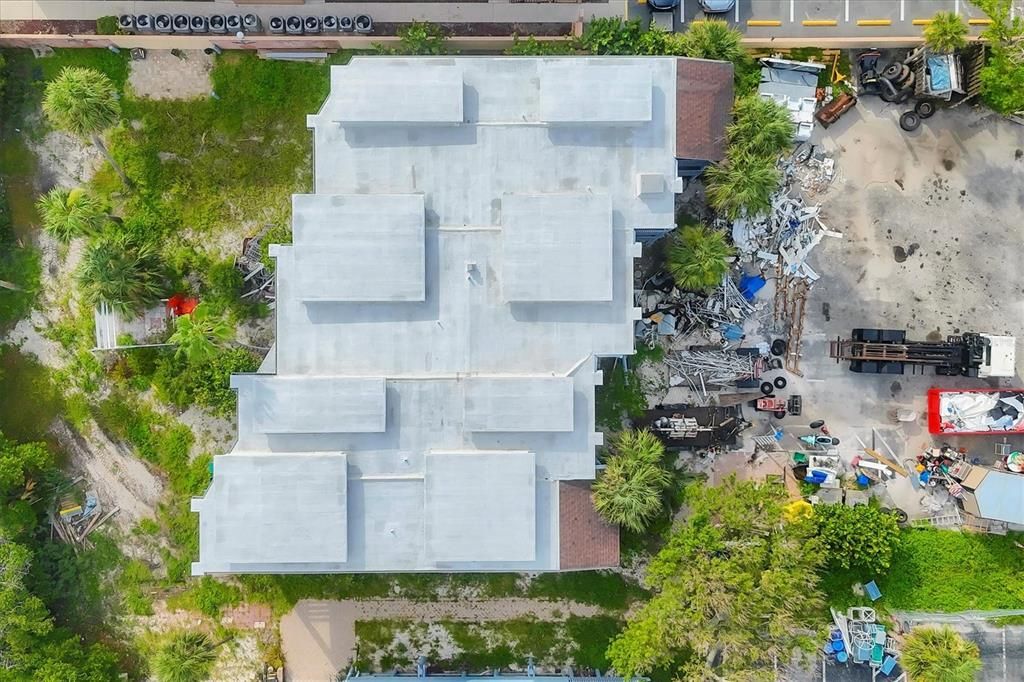 Exterior, Drone