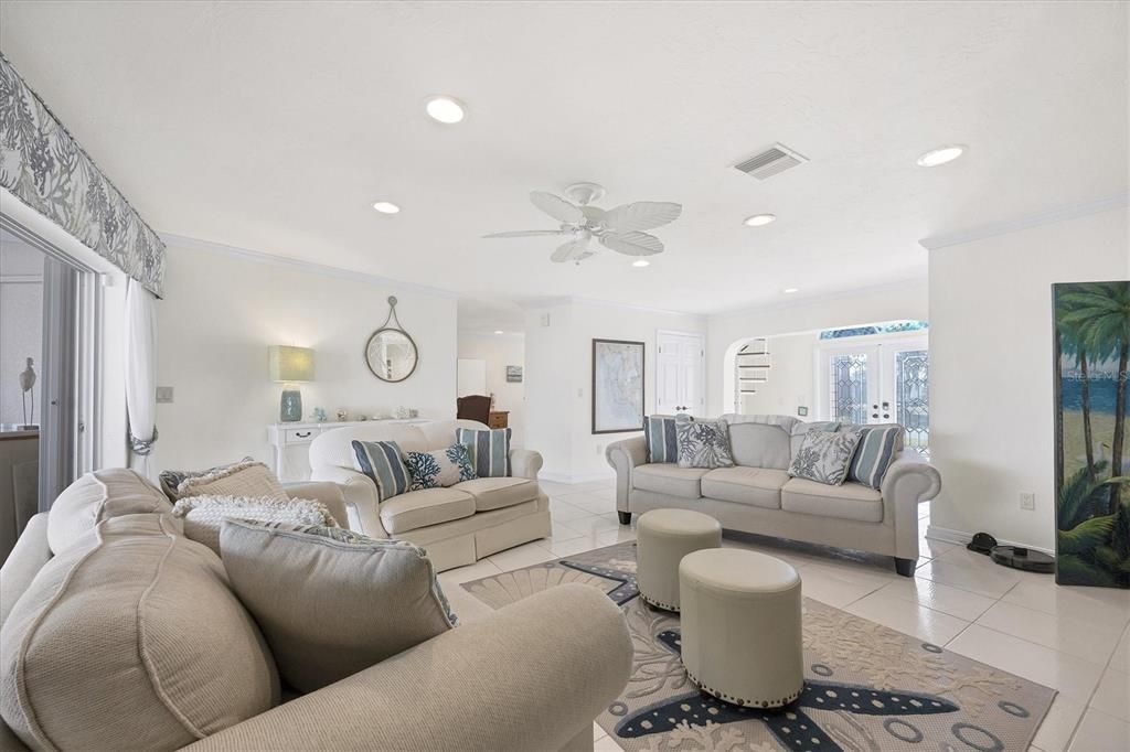 Interior, Living room, Recessed Lighting