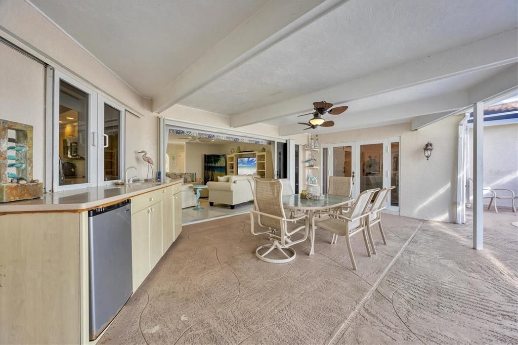 Dining room, Interior, Kitchen