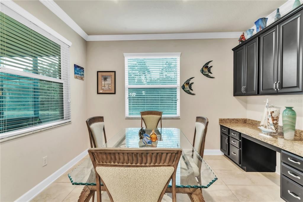 Dining room, Interior