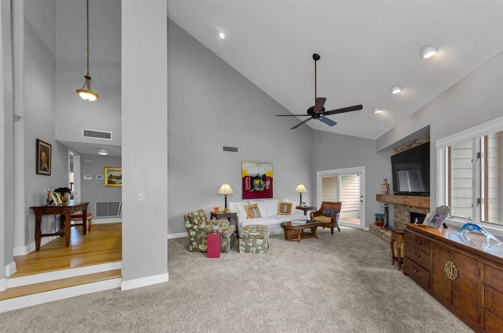 Fireplace, Interior, Living room, Pendant Lights, Recessed Lighting
