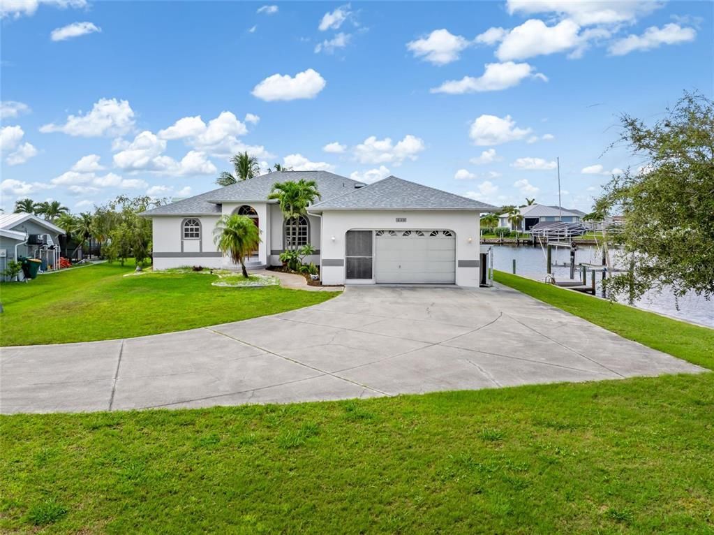 Attached, Backyard, Exterior, Facade, Water, Ranch