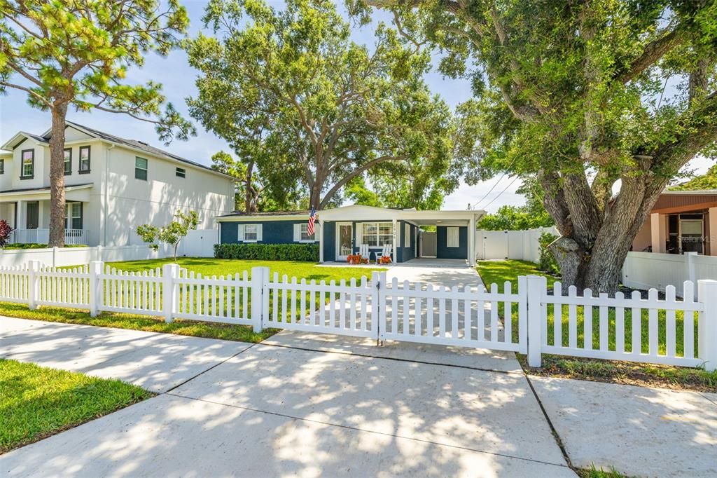 Backyard, Exterior