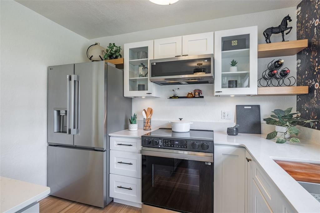 Interior, Kitchen, Stainless Steel Appliances, Wood Texture Flooring